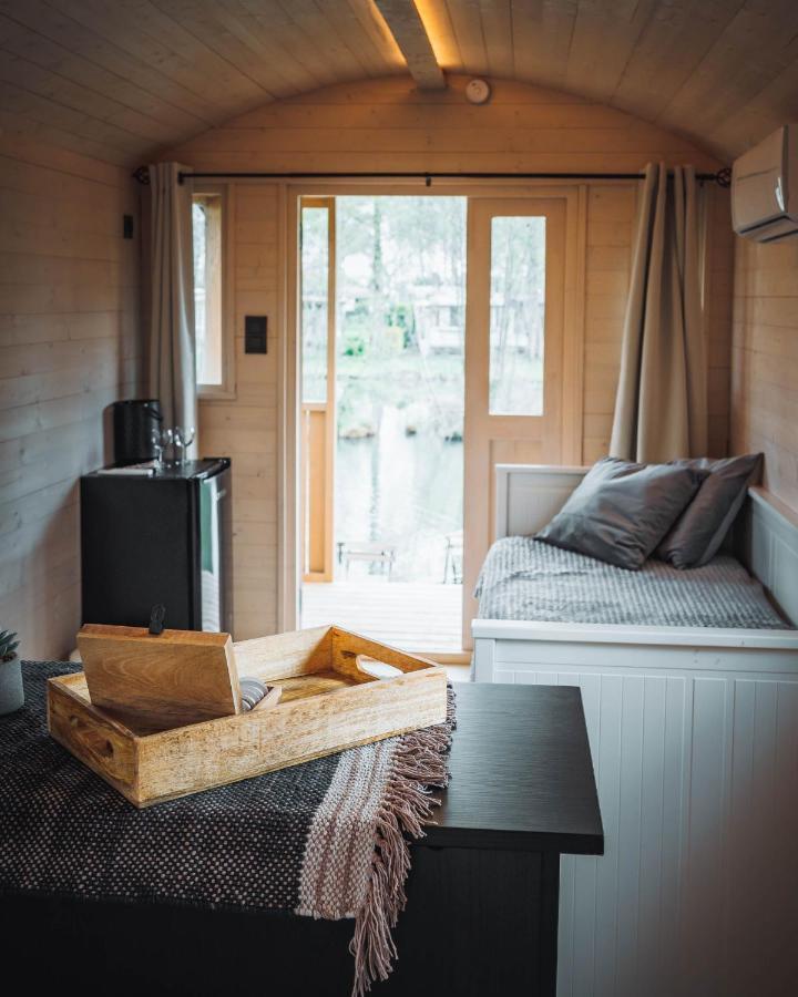 Glamping - 25 Min Roermond, Maasmechelen & Maastricht Otel Kinrooi Dış mekan fotoğraf